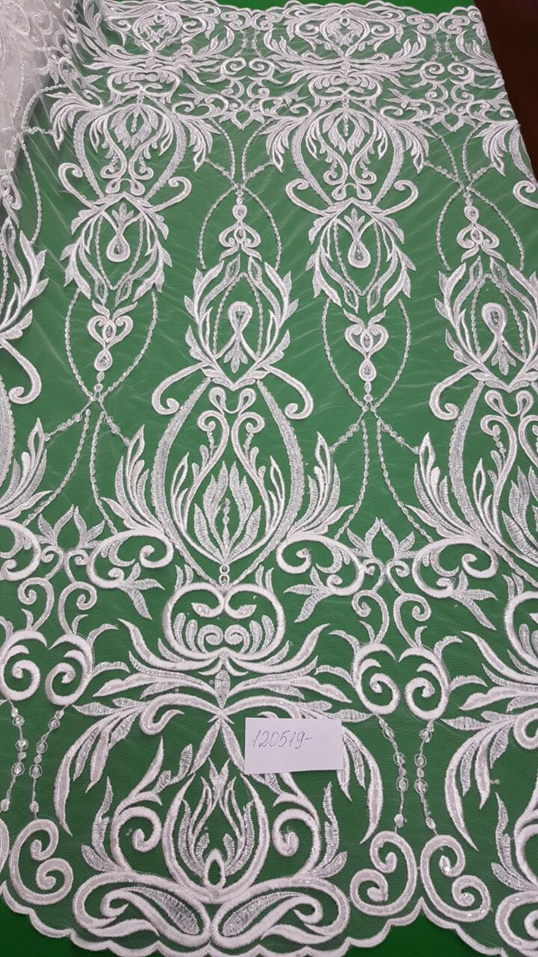 İşli dantel